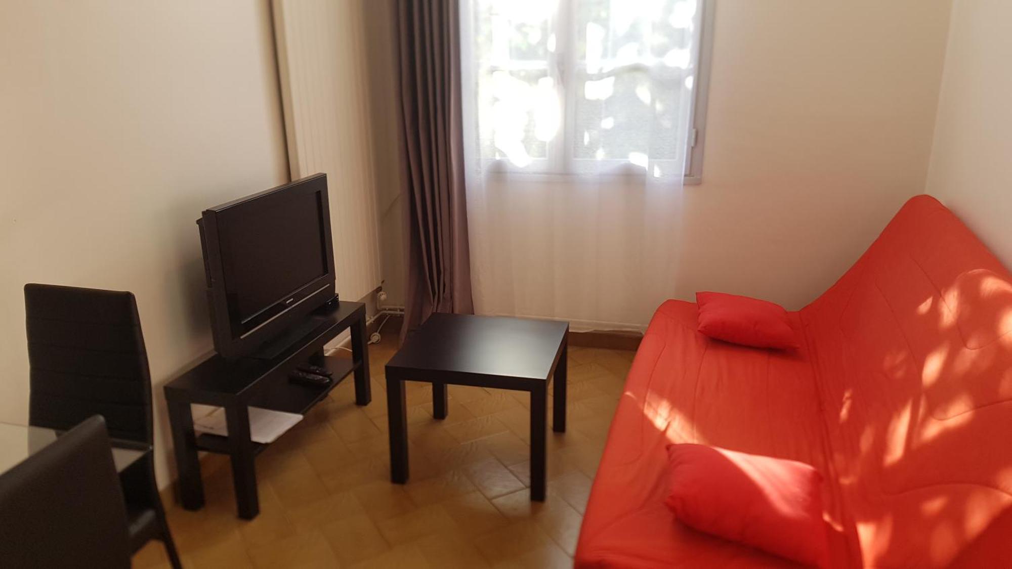 Appartements Coeur De Village Saint-Jean-du-Bruel Room photo